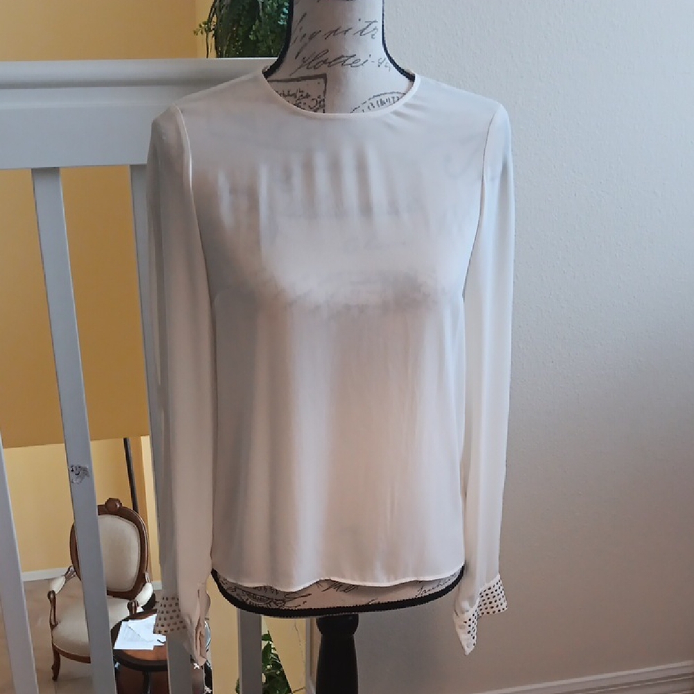 Zara Cream Long Sleeve Fitted Blouse
